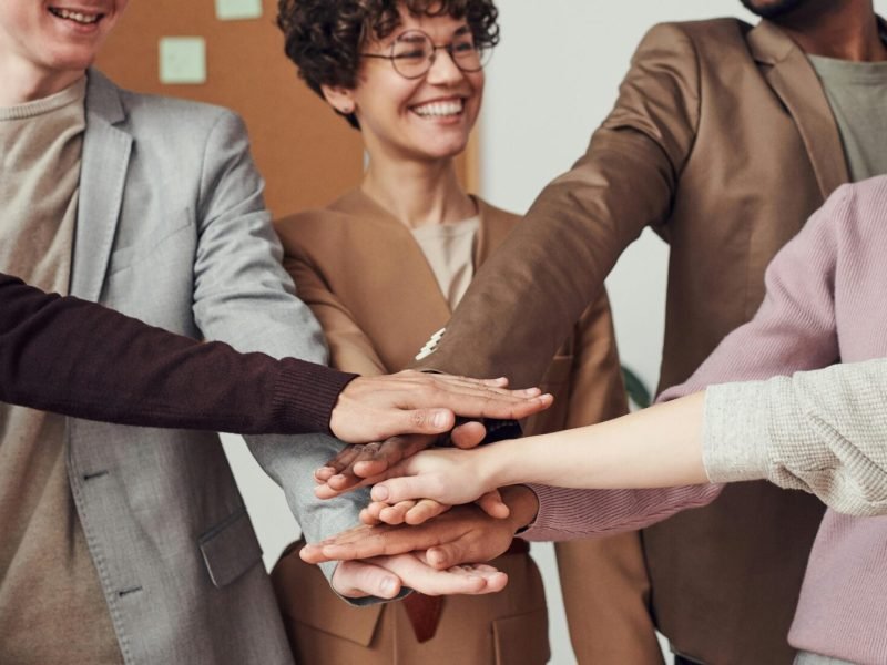 pexels-fauxels-3184424